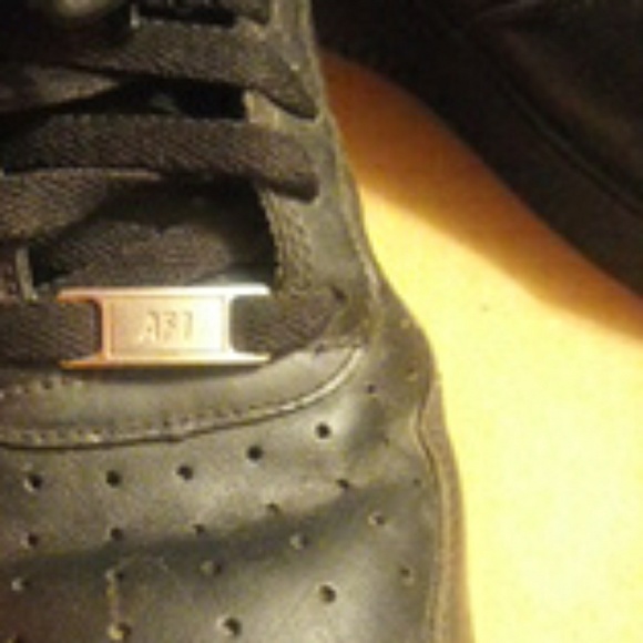 Nike Air Force 1 High Tops - Picture 3 of 4